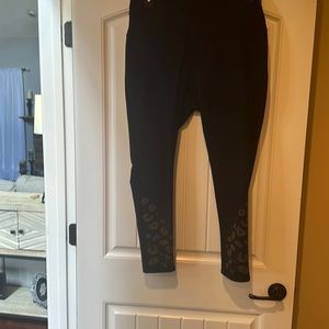 Slim factor legging by investment